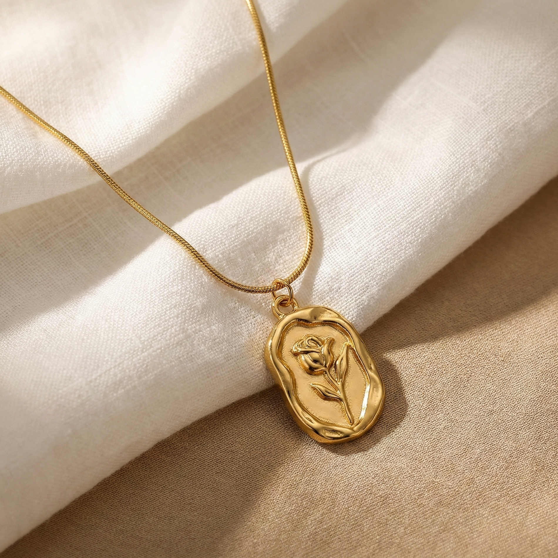 Bloom Pendant